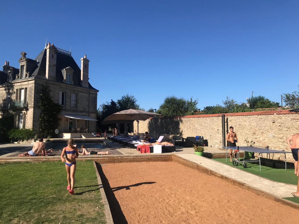 Le Château des Tourelles en Vendée La Gaubretiere Esterno foto
